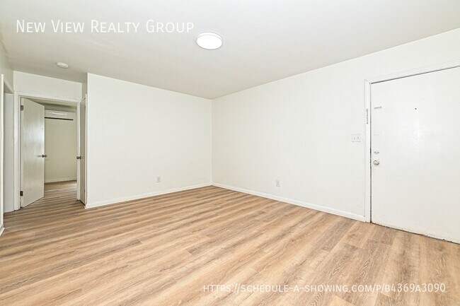 Building Photo - 260 Church St NE