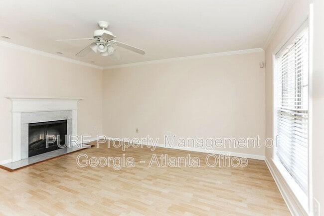 Building Photo - 1934 Ivy Glen Dr