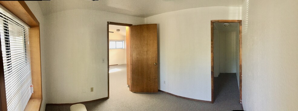 Downstairs bedroom - 681 37th Ave