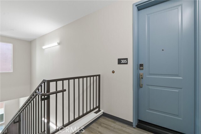 Building Photo - 960 N Tangent Privado