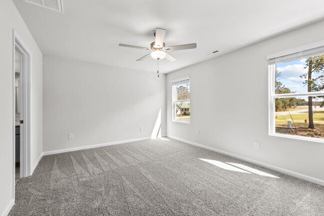 Building Photo - 705 Conductor Ct