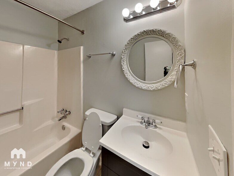 Building Photo - 276 Grist Mill Ln