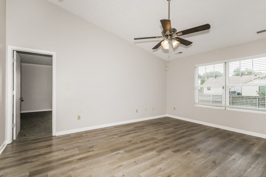 Building Photo - 12719 Spurrington Way