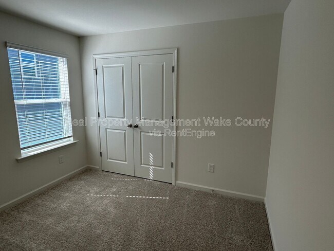 Building Photo - 2632 Pivot Rdg Dr