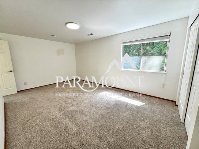 Building Photo - Spacious Port Orchard Oasis with Hot Tub & Huge Backyard!