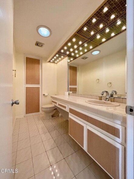 Building Photo - 127 Seaspray Way