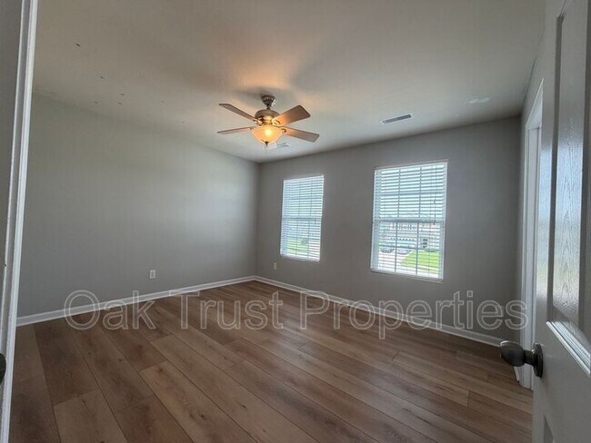 Building Photo - 701 Greymohr Ln