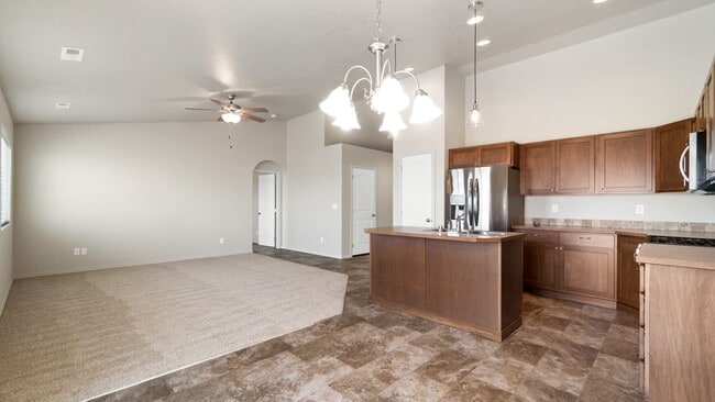 Building Photo - 3 Bedroom, 2 Bath Airway Heights Rancher that is less than 2 years old