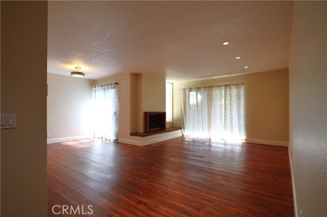 Building Photo - 267 Linwood Ave