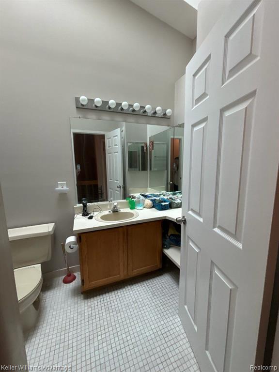 Building Photo - 22313 Peach Tree