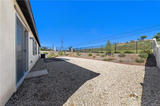 Building Photo - 2022 Built 4 bedroom WILDOMAR home for LEASE!
