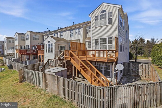 Building Photo - 8731 Farnham Way