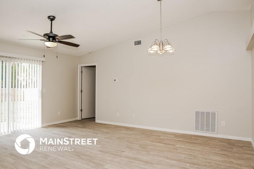 Building Photo - 1722 Elmhurst Cir SE