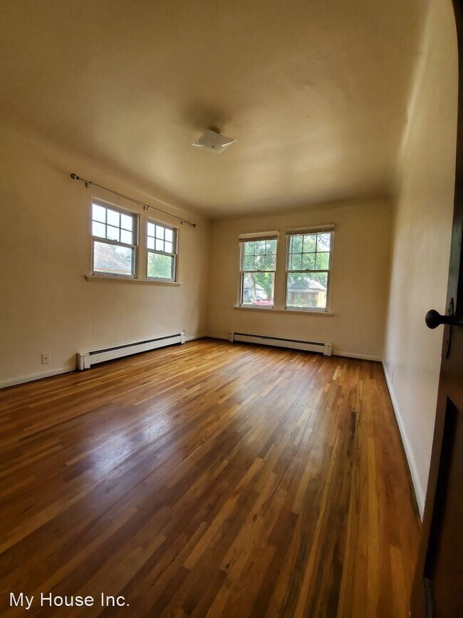 Building Photo - 4 br, 2 bath House - 417 East Edwards Street