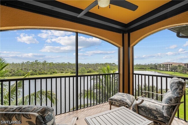 Building Photo - 9723 Acqua Ct