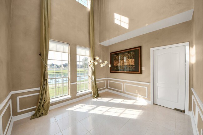 Building Photo - 5410 Deerbourne Chase Dr