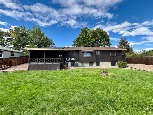 Building Photo - 2ND MONTH FREE FOR LEASE STARTING BY OCTOB...
