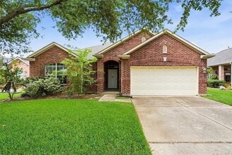 Building Photo - 18010 Timber Crossing Ln