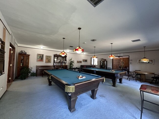 Building Photo - 4452 W Pondview Dr