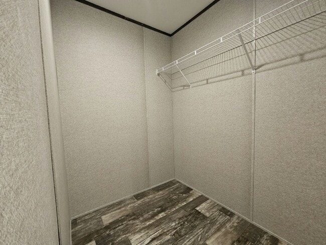 Building Photo - 1041 Myakka Dr