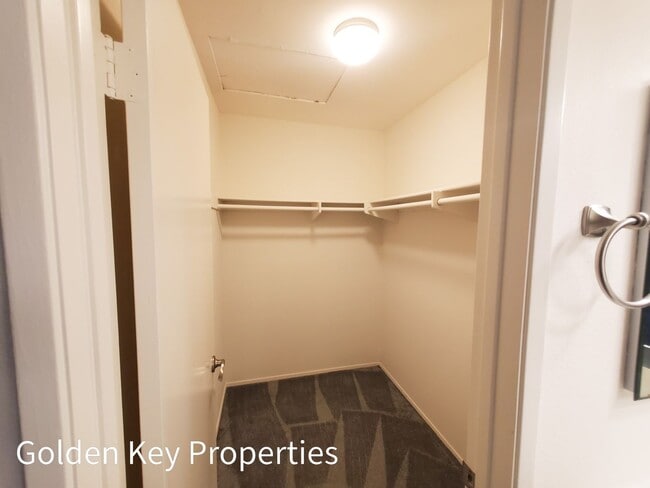 Building Photo - Lovely 2-story townhome in The Cape at Cal...