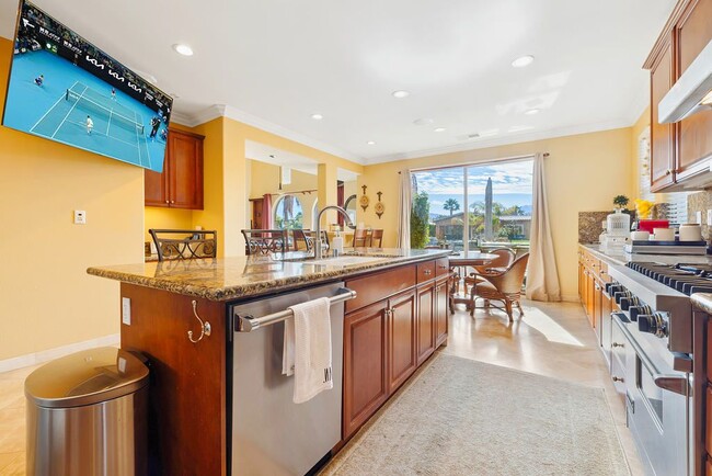 Building Photo - 9 Via Santanella