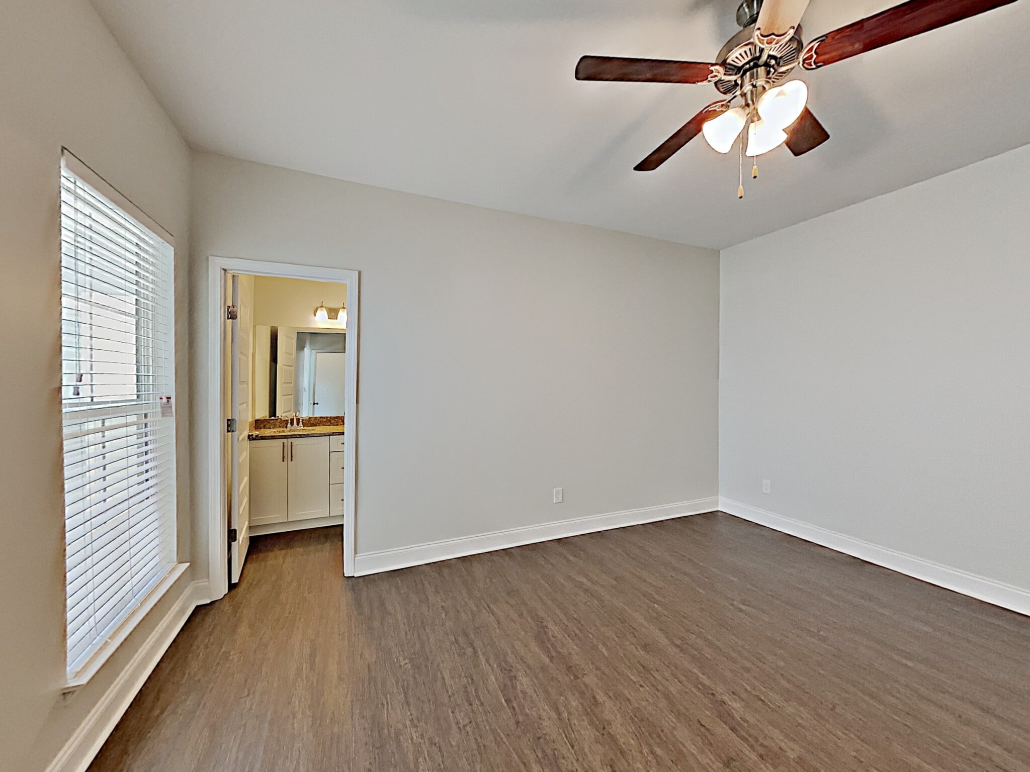 Building Photo - 5354 Tupelo St