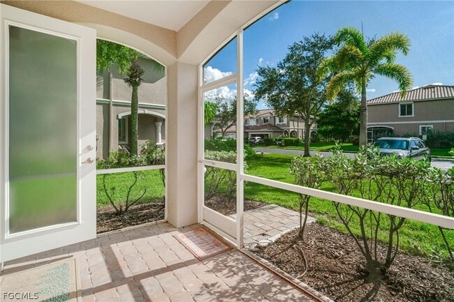 Building Photo - 3174 Antica St