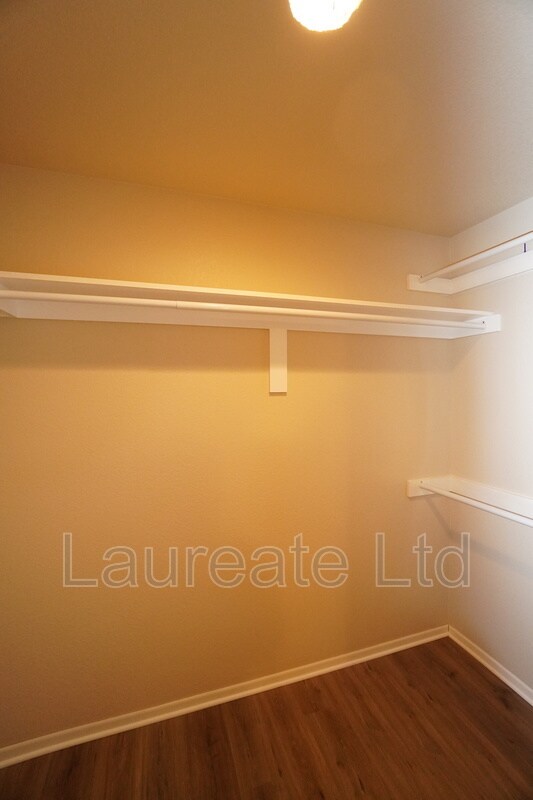 Building Photo - 15594 E Arizona Ave