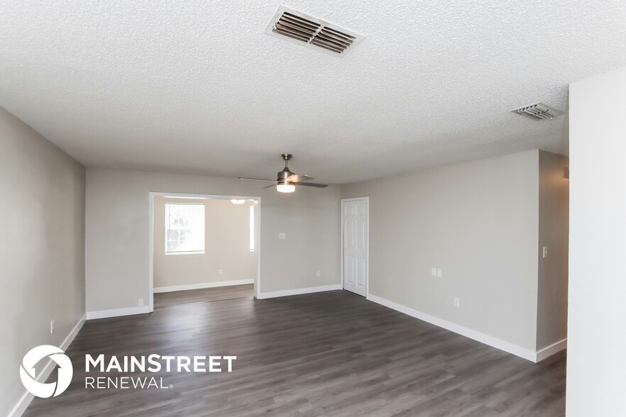 Building Photo - 1055 Marlin Dr