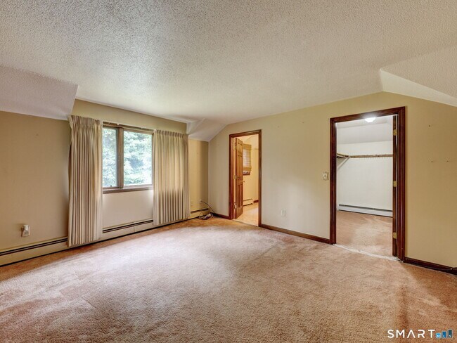 Building Photo - 522 Springfield Rd