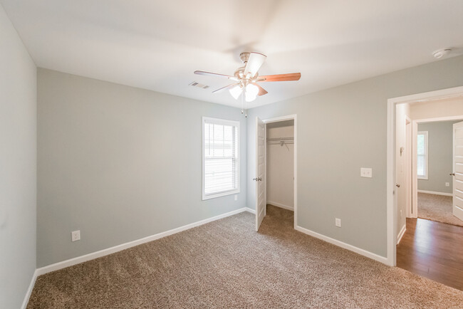 Building Photo - Charming Home with a Bright, Open Layout