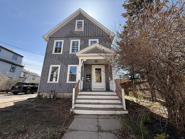 Building Photo - 150 Franklin St
