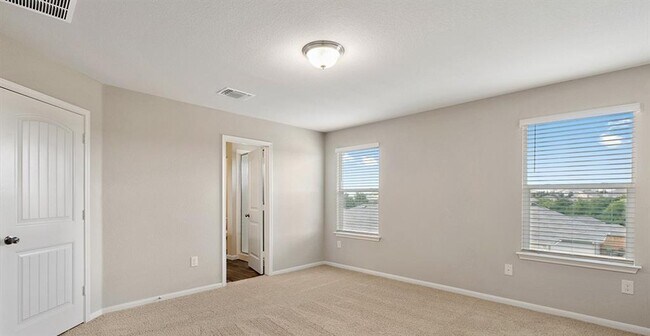 Building Photo - 14111 Macquarie Dr