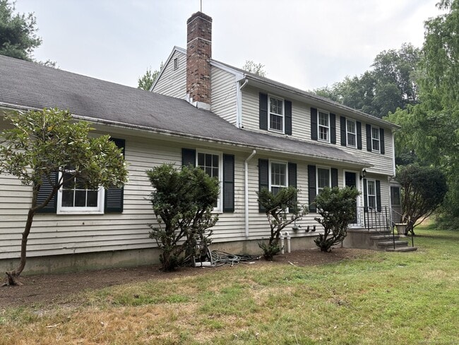 Primary Photo - 1240 Bronson Rd
