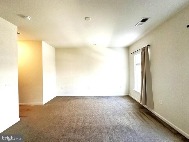 Building Photo - 10717 Viognier Terrace