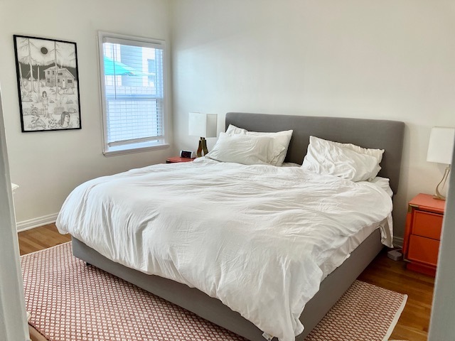 bedroom - 115 N Harper Ave