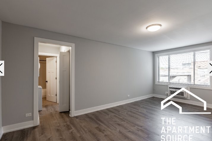 Building Photo - 530 W Surf St