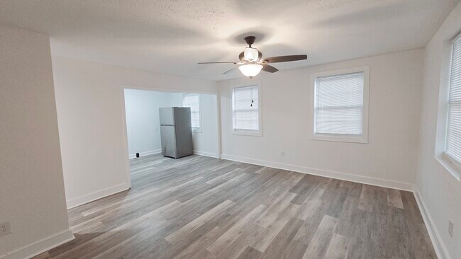 Building Photo - Monetta Apartments