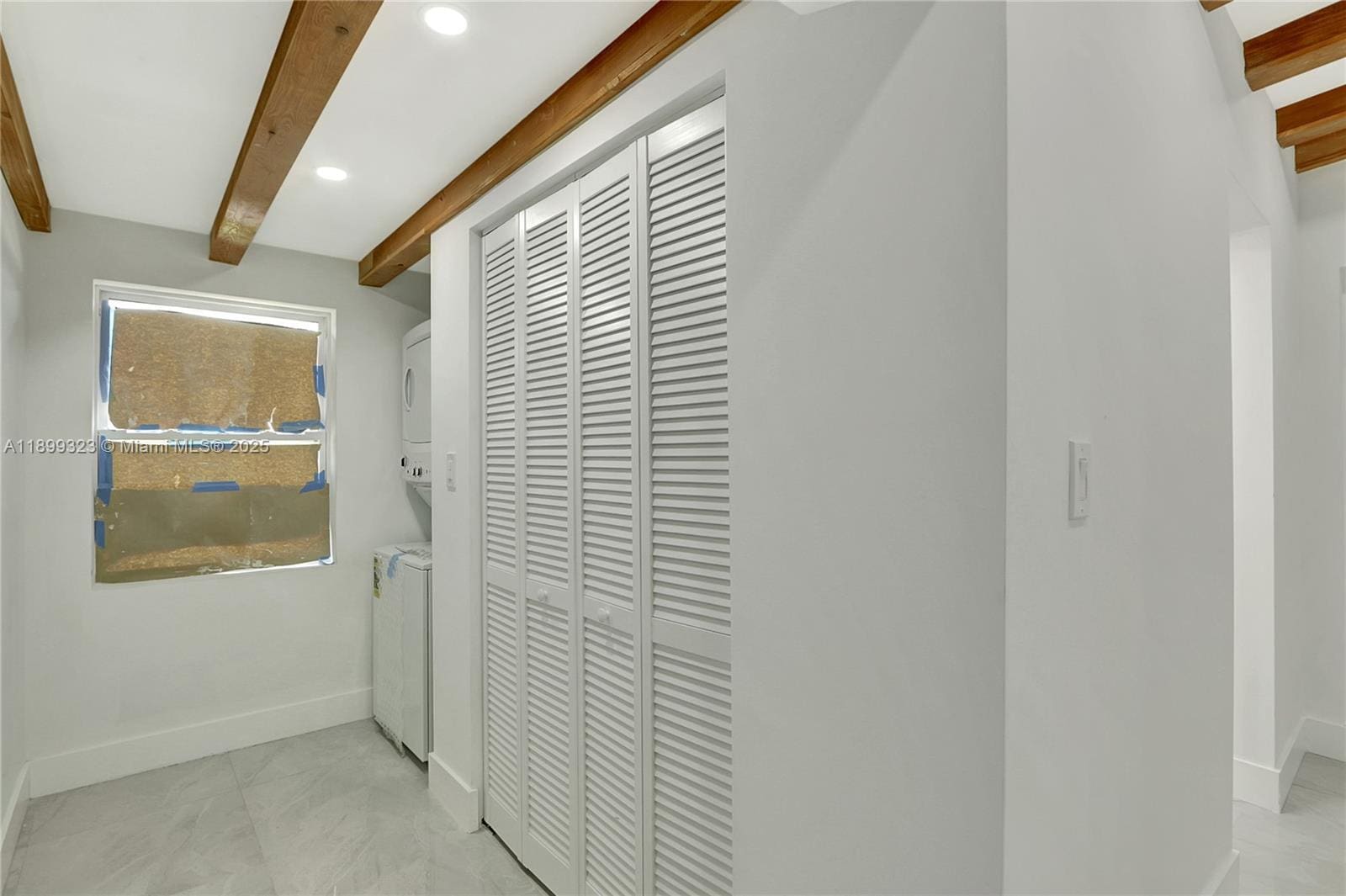 Building Photo - 2501 NW 21st St