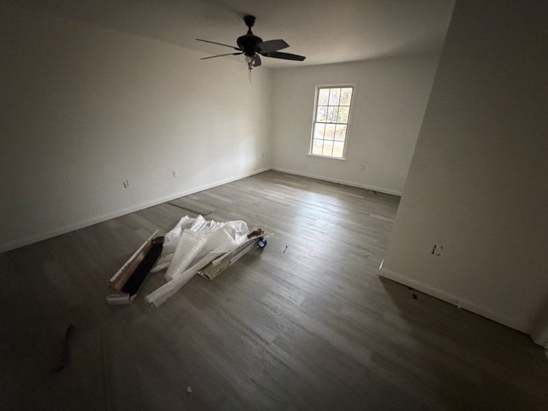 Building Photo - 8463 Reagan Dr