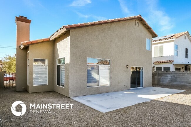 Building Photo - 5032 Jacarilla Ln