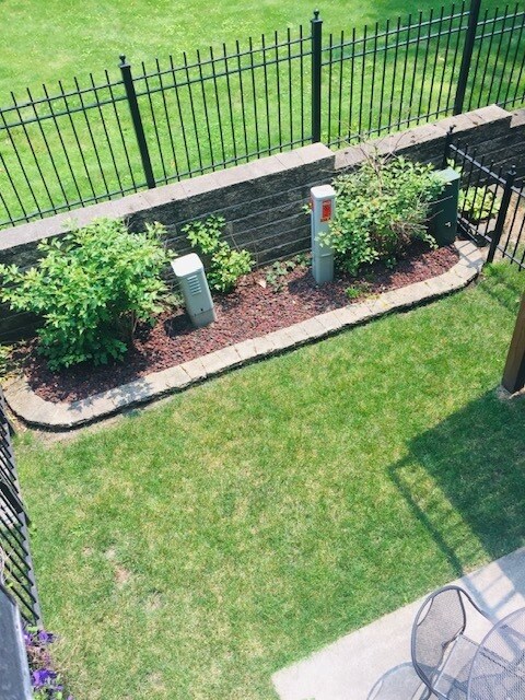 Building Photo - 556 E 32nd St