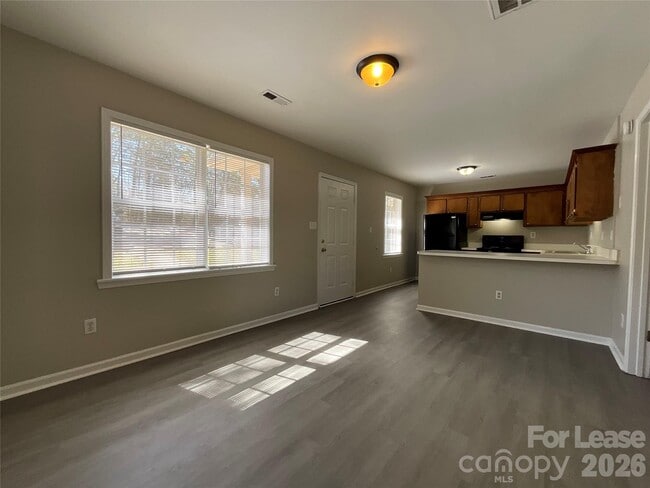 Building Photo - 113 Ridge Ave