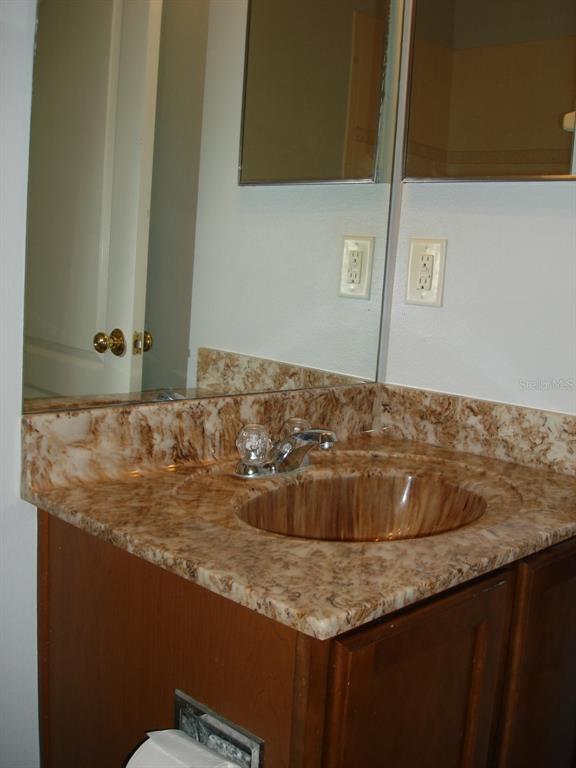 Building Photo - 9630 Baton Rouge Ln