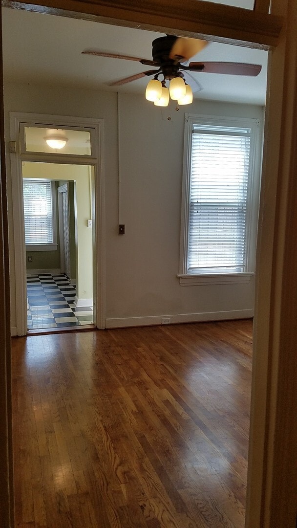 Building Photo - Large 2 Story House, Large Fenced In Yard, Wood Floors, Central Air, Quiet Community