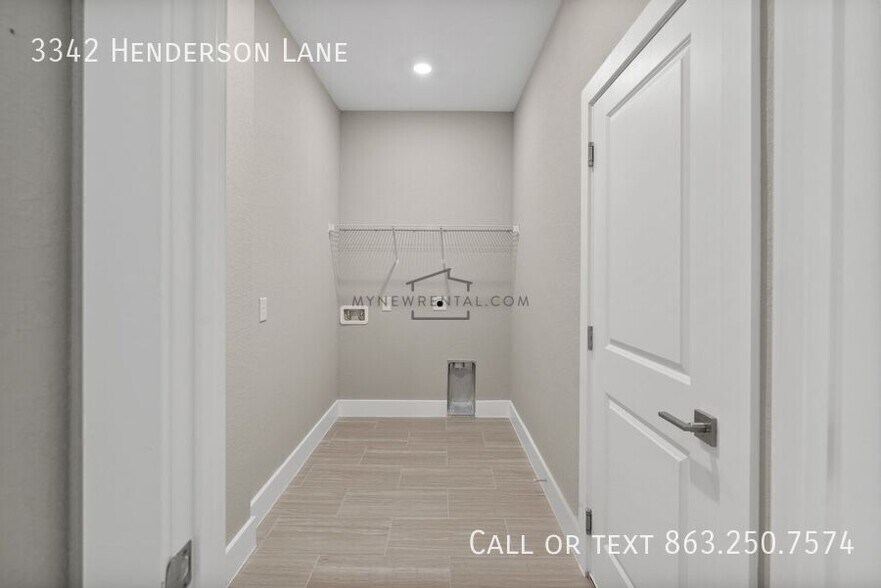 Building Photo - 3342 Henderson Ln