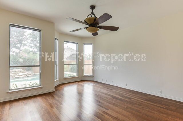 Building Photo - 6721 Hayling Way