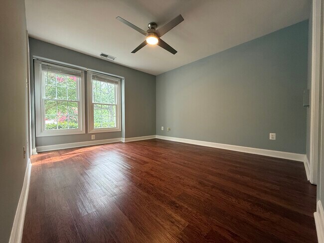 Building Photo - 12205 Fairfield House Dr