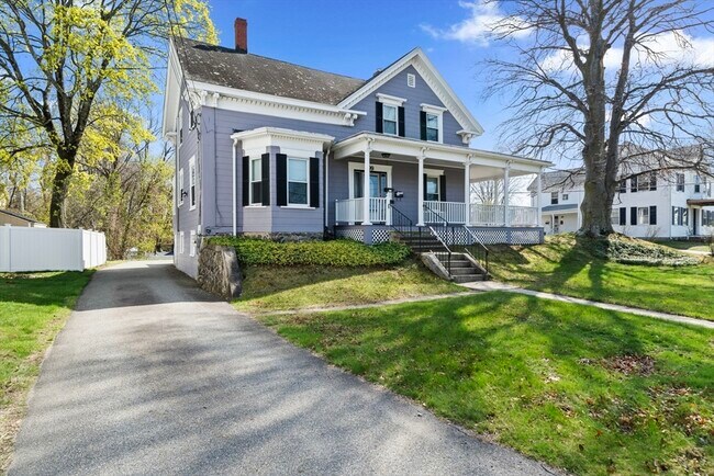 Building Photo - 99 Montvale Ave